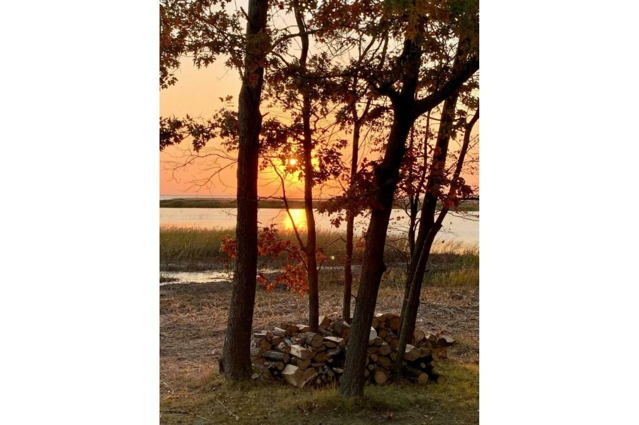 Lakeview & Wildlife Au Gres Экстерьер фото