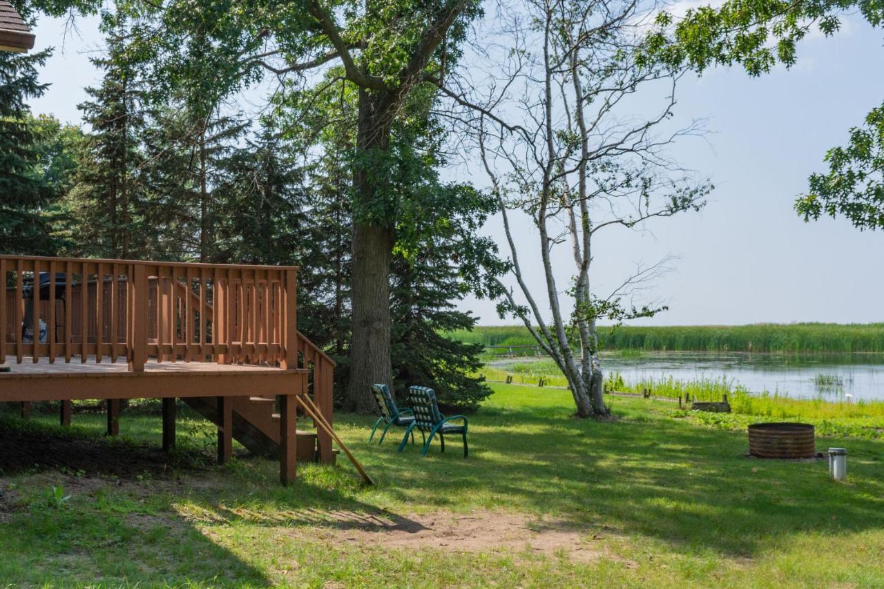 Lakeview & Wildlife Au Gres Экстерьер фото